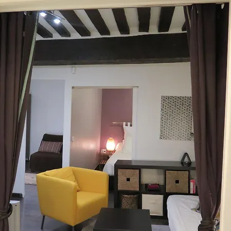 Rue Du Jour Montorgueil Paris